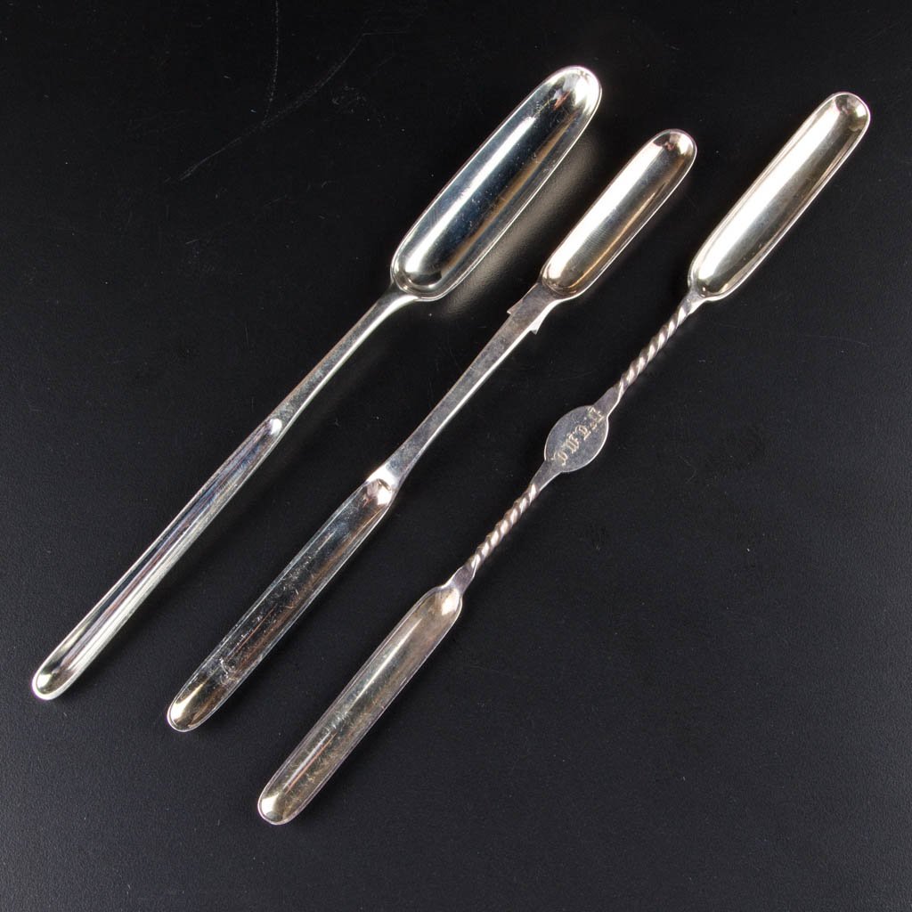 GEORGIAN LONDON STERLING SILVER MARROW SCOOP (1 of 1)