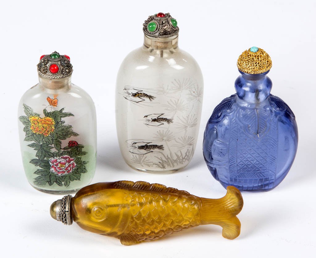 CHINESE GLASS SNUFF BOTTLES, LOT OF FOUR (1 of 1)