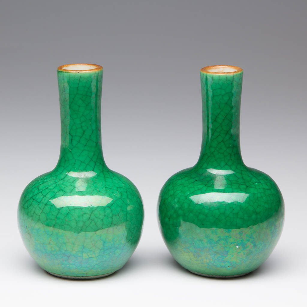 CHINESE PORCELAIN PAIR OF GREEN CRACKLE-GLAZED SMALL (1 of 2)