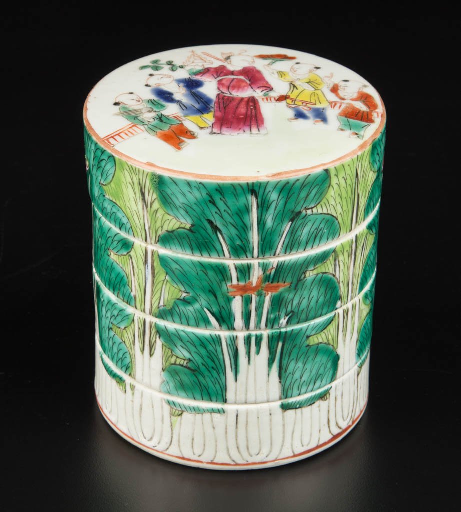 CHINESE PORCELAIN STACKING BOWLS, SET OF FOUR (1 of 2)