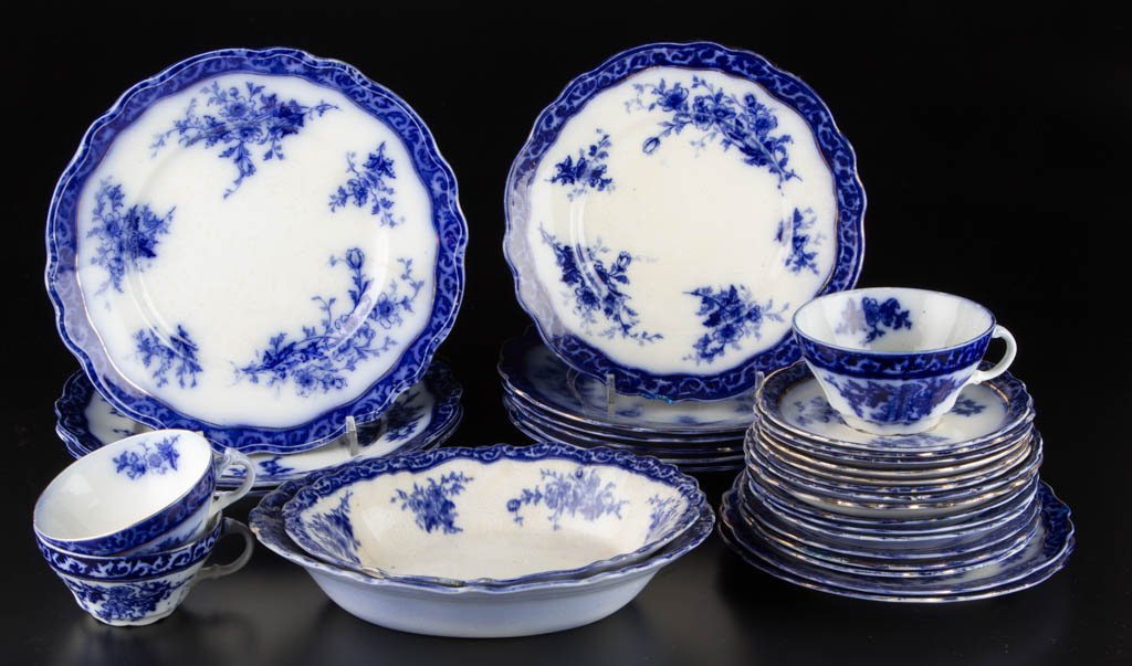 ENGLISH STAFFORDSHIRE POTTERY FLOW BLUE H. ALCOCK (1 of 1)