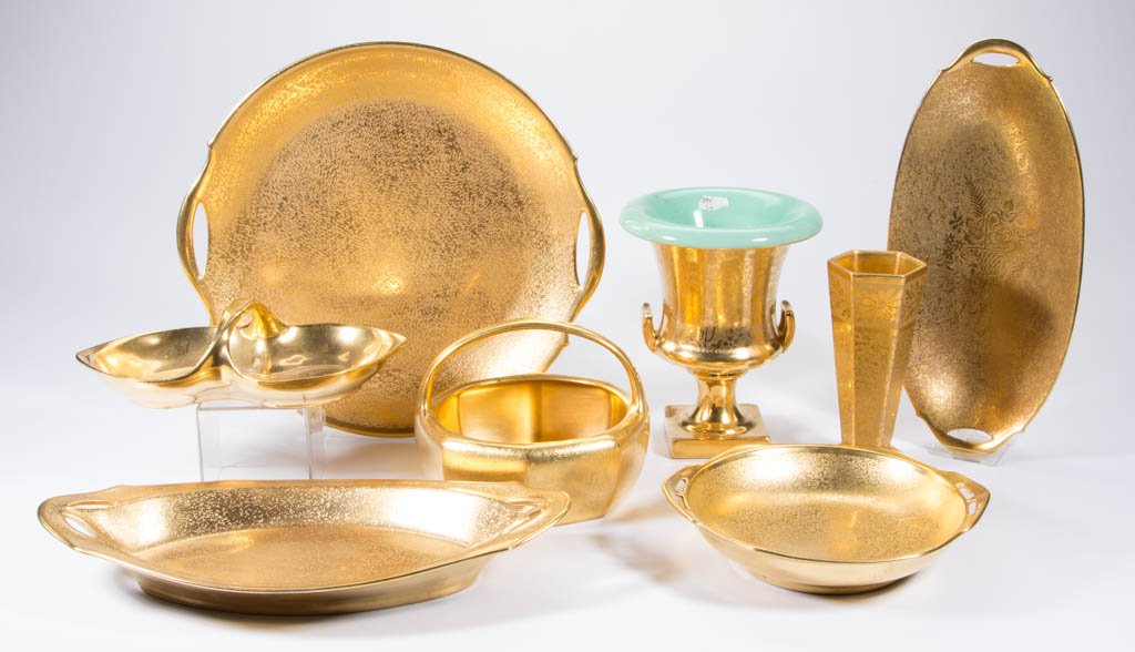 PICKARD-STYLE PORCELAIN TABLE ARTICLES, LOT OF EIGHT (1 of 1)