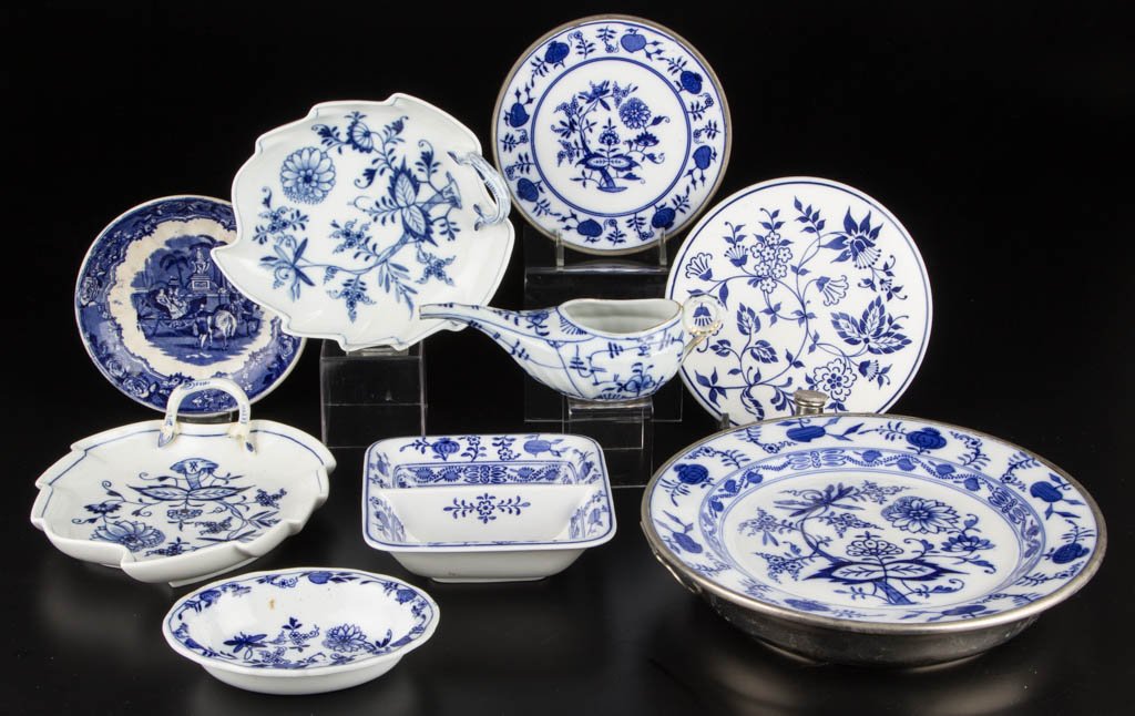 GERMAN MEISSEN AND OTHER PORCELAIN "BLUE ONION" PATTERN (1 of 1)