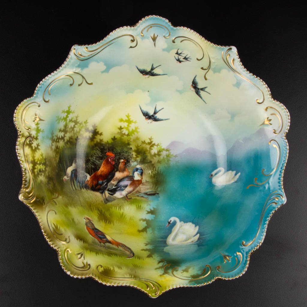 R. S. PRUSSIA PORCELAIN SERVING BOWL (1 of 1)