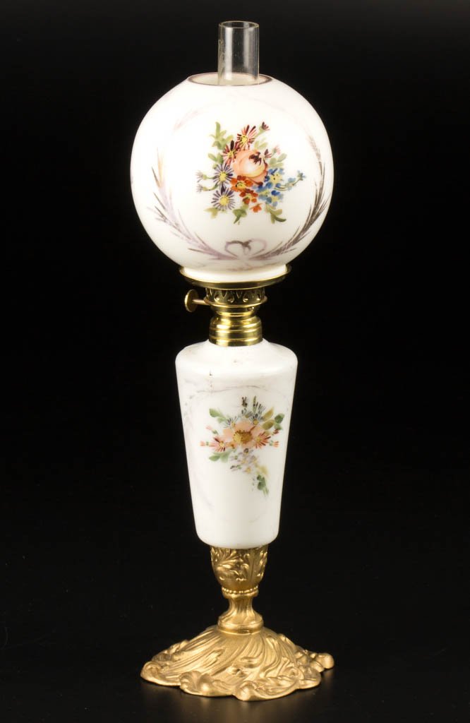 PAIRPOINT'S "THE BOUNTY" JUNIOR BANQUET LAMP (1 of 1)