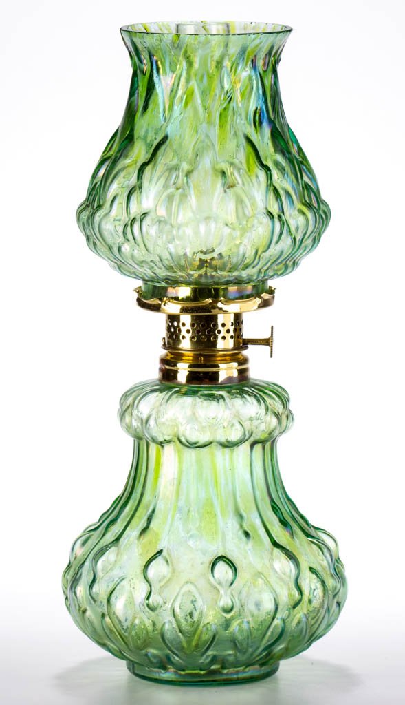 RIB AND BEAD EMBOSSED IRIDESCENT GLASS MINIATURE LAMP (1 of 1)