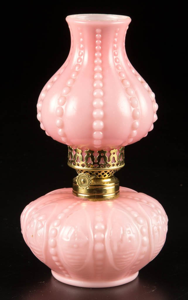NEW MARTINSVILLE NO. 800 / BY-THE-SEA MINIATURE LAMP (1 of 1)