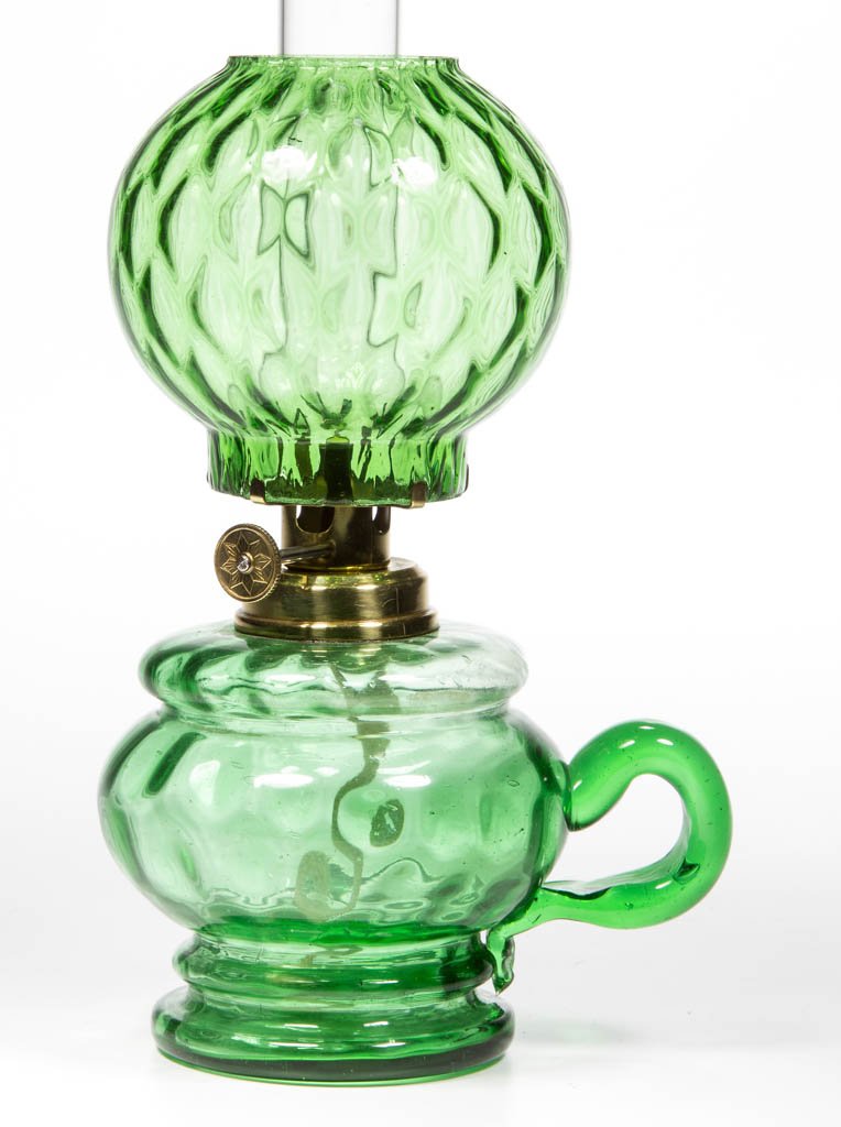 DIAMOND-QUILTED / HONEYCOMB-OPTIC MINIATURE FOOTED (1 of 1)