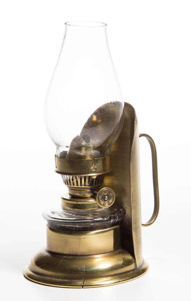 BRASS MINIATURE HAND LAMP (1 of 1)