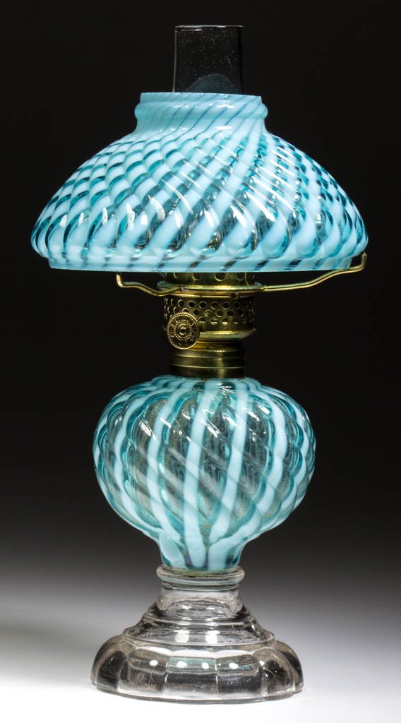 SHELDON SWIRL MINIATURE STAND LAMP (1 of 1)