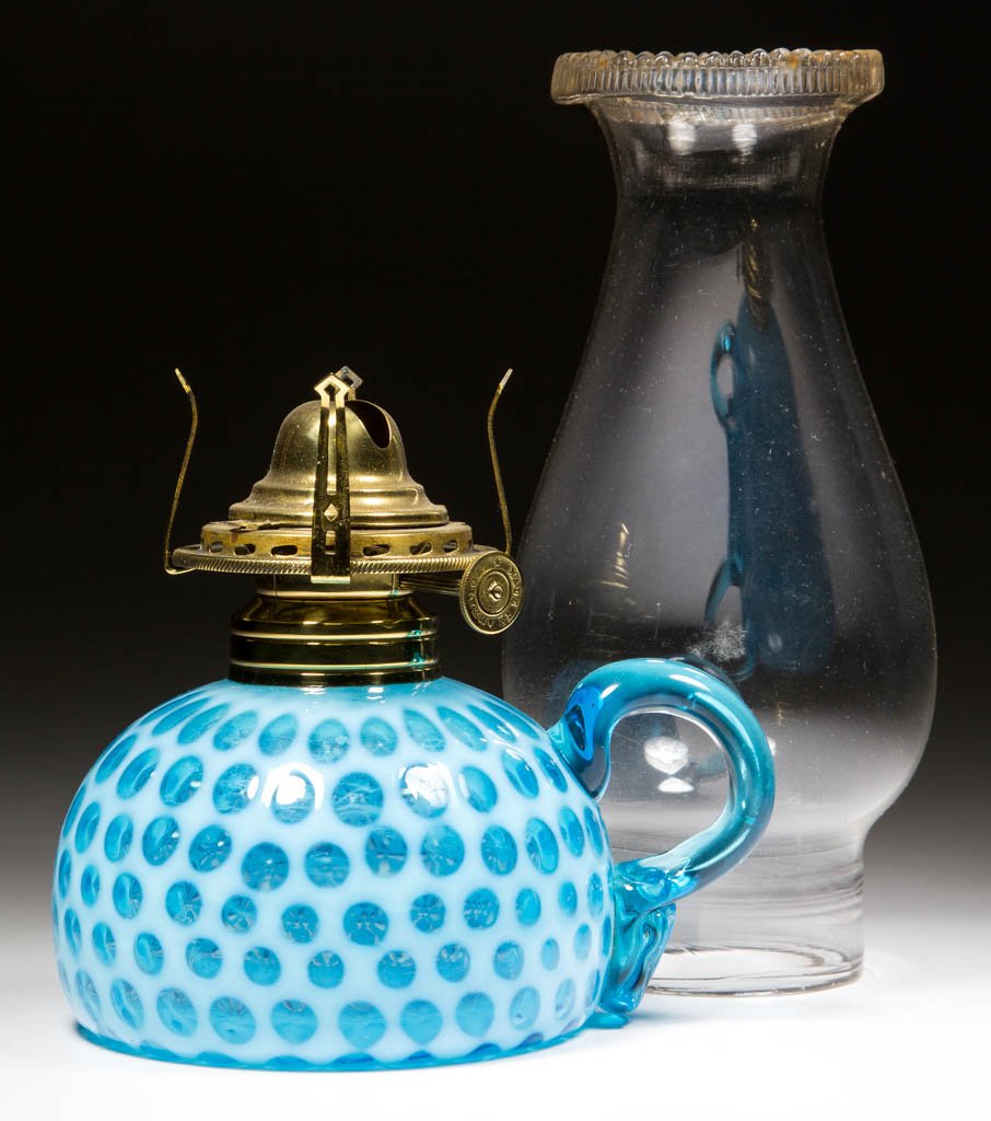 HOBBS NO. 326 WINDOWS / COIN DOT KEROSENE FINGER LAMP (1 of 1)