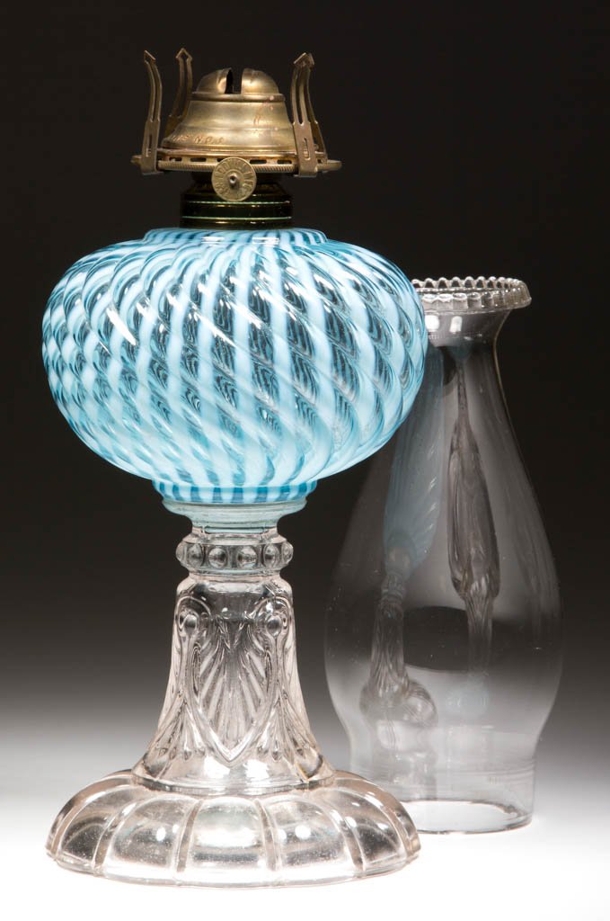 SHELDON SWIRL KEROSENE STAND LAMP (1 of 1)