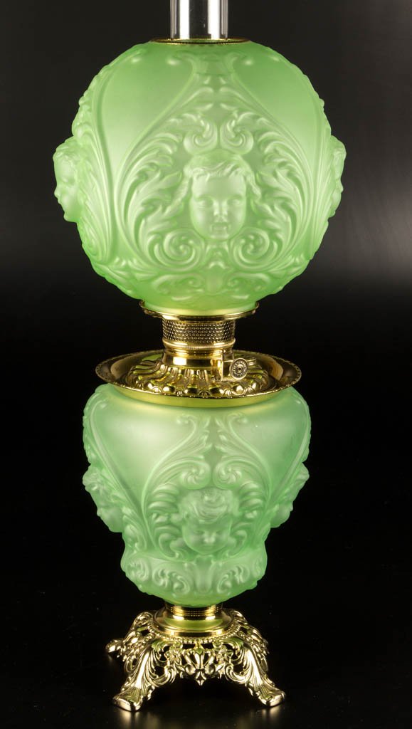 CONSOLIDATED CHERUB / BABY FACE PARLOR LAMP (1 of 1)