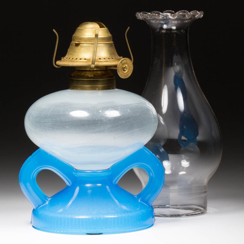 RIPLEY DOUBLE-HANDLED KEROSENE FOOTED FINGER LAMP (1 of 1)