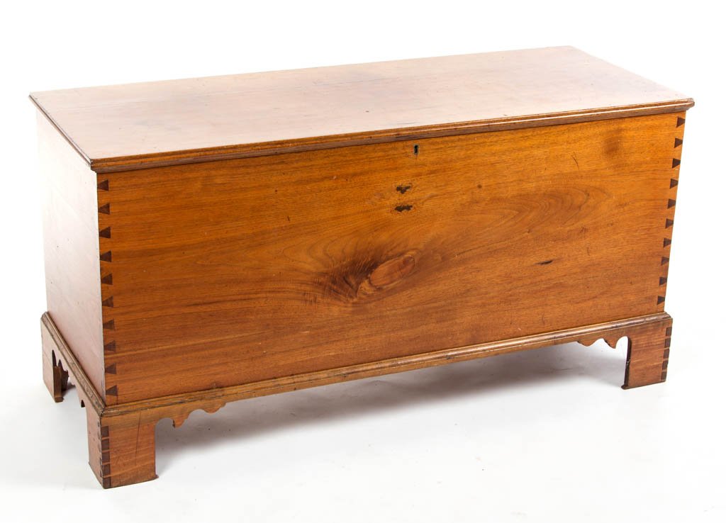 VIRGINIA CHIPPENDALE WALNUT BLANKET CHEST: VIRGINIA CHIPPENDALE WALNUT BLANKET CHEST, the hinged rectangular lid, fitted with iron strap hinges and applied edge molding, over a dovetailed case, interior with lidded till and two secret drawers,