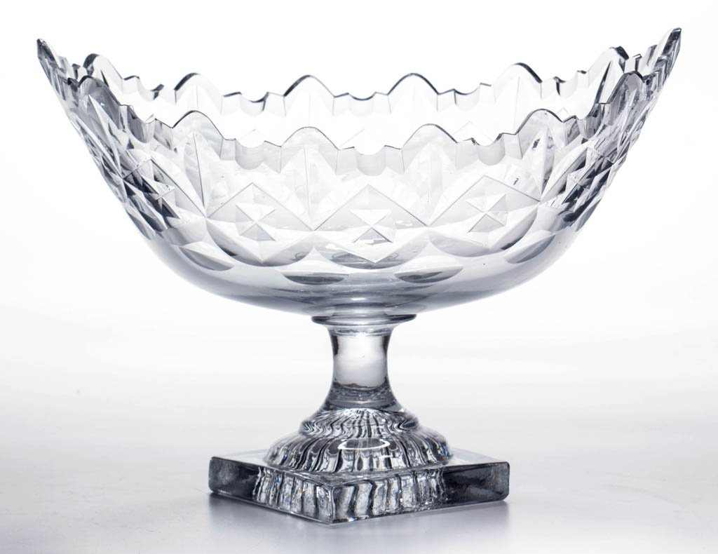 IRISH CUT AND PRESSED COMPOTE / FRUIT BOWL ON FOOT (1 of 1)