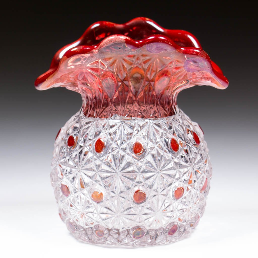 FASHION / DAISY AND BUTTON WITH RED DOTS - RUBY-STAINED (1 of 1)