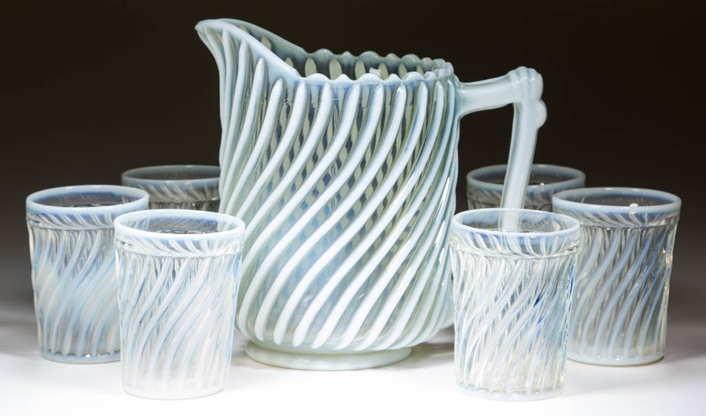 BEATTY SWIRL SEVEN-PIECE WATER SET (1 of 1)