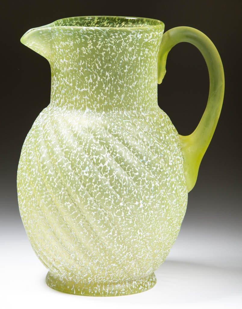 NORTHWOOD GRANITEWARE - SWIRL WATER PITCHER (1 of 1)