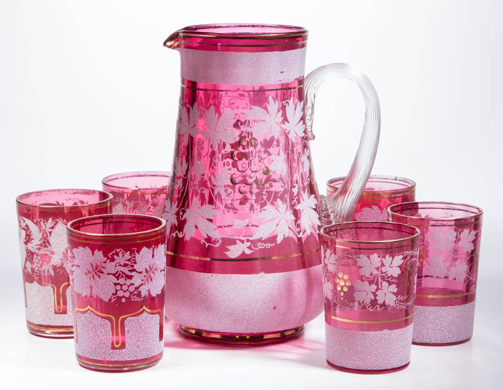 VICTORIAN TEXTURED SEVEN-PIECE WATER SET (1 of 1)