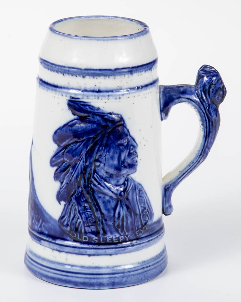 OLD SLEEPY EYE CERAMIC STEIN (1 of 1)