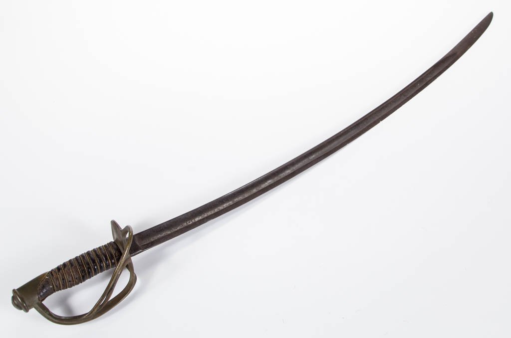 US MODEL 1860 LIGHT CAVALRY SABER (1 of 3)