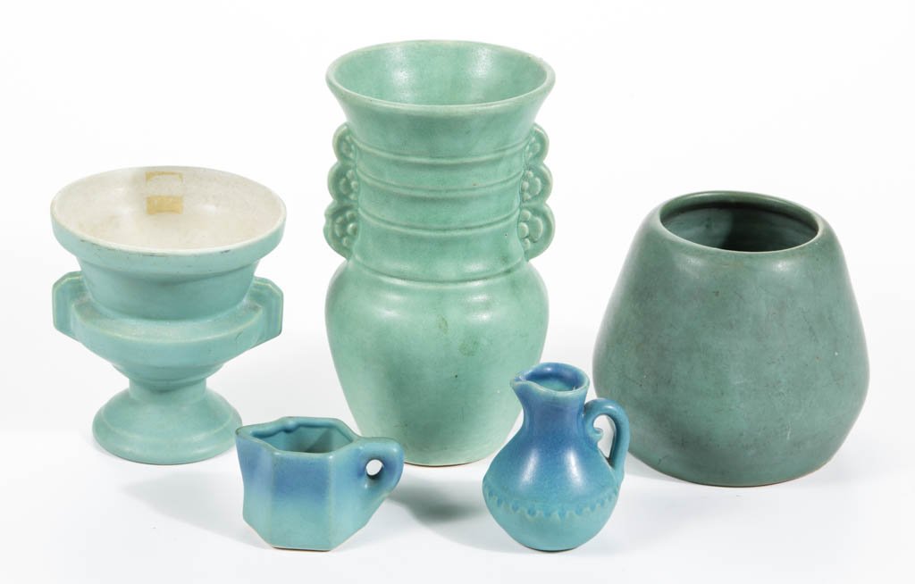 ASSORTED AMERICAN ART POTTERY ARTICLES, LOT OF FIVE (1 of 1)