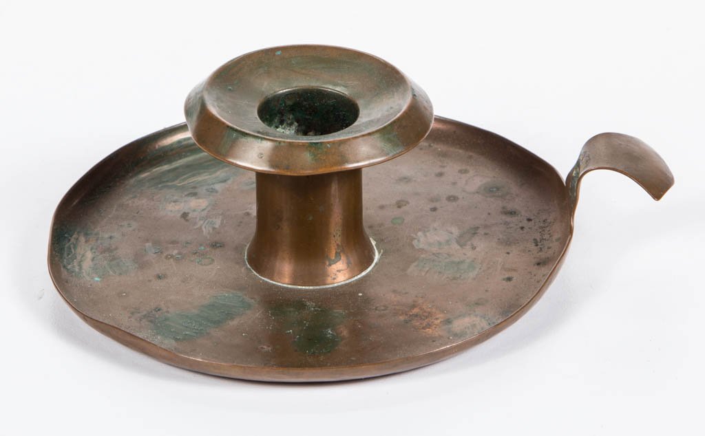 ARTS AND CRAFTS KARL KIPP HAMMERED COPPER CHAMBERSTICK (1 of 1)