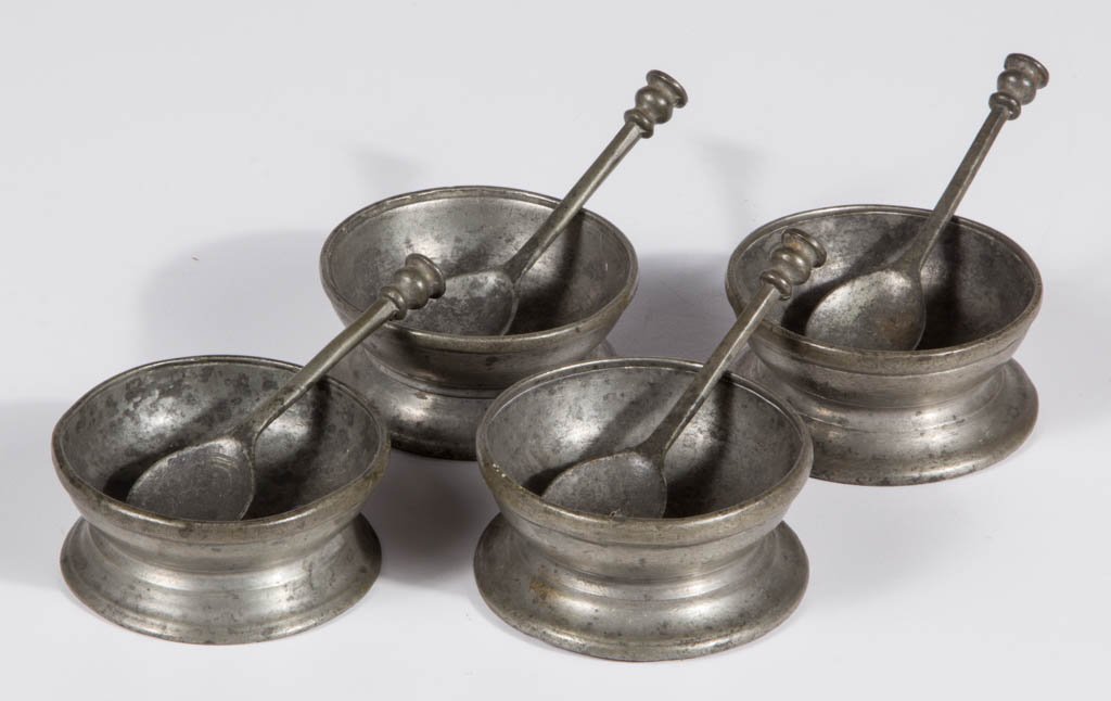 SET OF FOUR PEWTER OPEN SALTS (1 of 2)