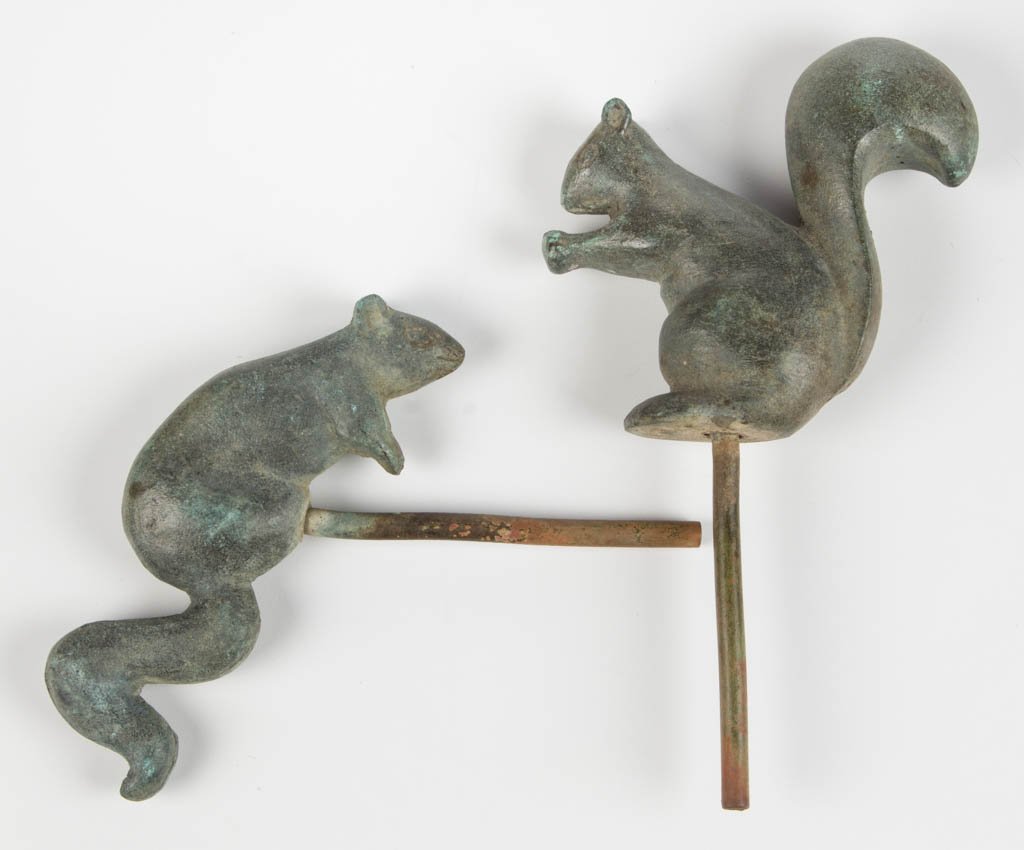 PAIR OF CAST-IRON SQUIRREL LAWN ORNAMENTS (1 of 1)