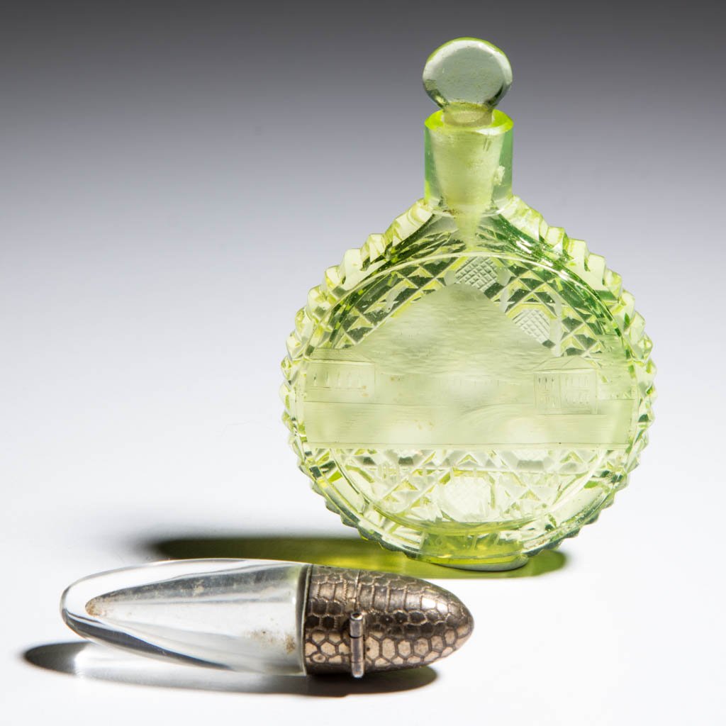 ASSORTED EUROPEAN GLASS PUNGENT / SCENT BOTTLES, LOT OF (1 of 1)