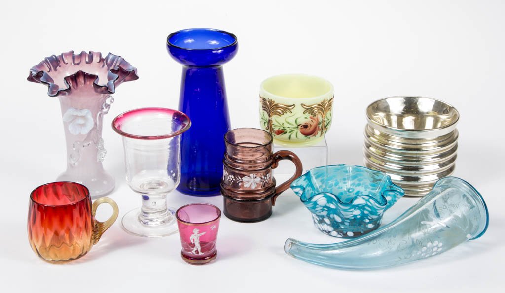 ASSORTED VICTORIAN AND OTHER GLASS ARTICLES, LOT OF TEN (1 of 1)