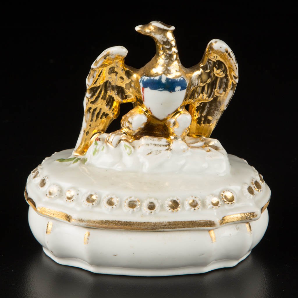 CONTINENTAL PORCELAIN FAIRING-TYPE AMERICAN PATRIOTIC (1 of 2)