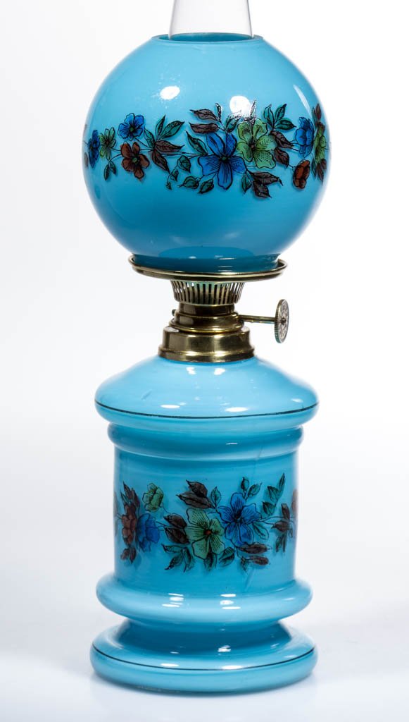 VICTORIAN DECORATED MINIATURE LAMP (1 of 1)