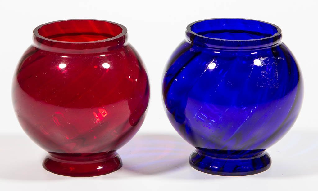 ASSORTED CIGAR SHADES, LOT OF TWO (1 of 1)