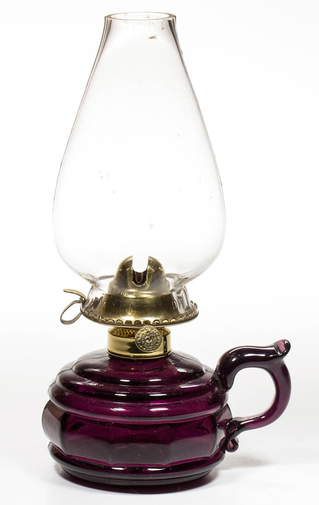 TEN PANEL KEROSENE FINGER LAMP (1 of 1)