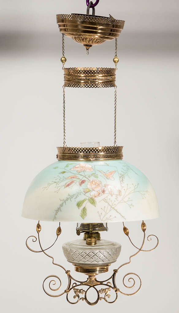 VICTORIAN BRASS FRAME KEROSENE HANGING LIBRARY LAMP (1 of 1)