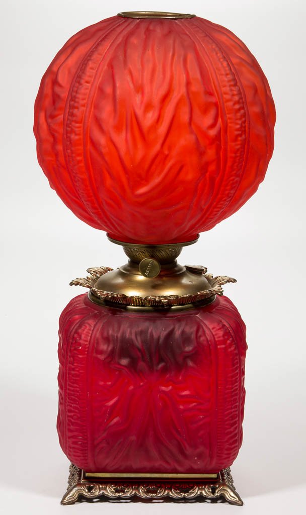 PITTSBURGH SQUARE BASE DRAPE KEROSENE PARLOR LAMP (1 of 1)