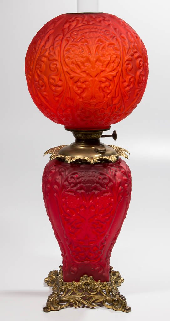 PITTSBURGH DOUBLE DOLPHIN KEROSENE PARLOR LAMP (1 of 1)