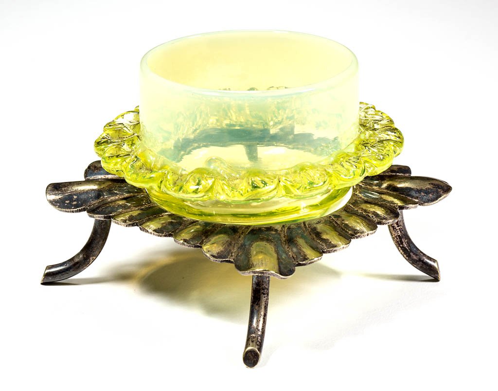 VICTORIAN OPALESCENT OPEN SALT (1 of 1)