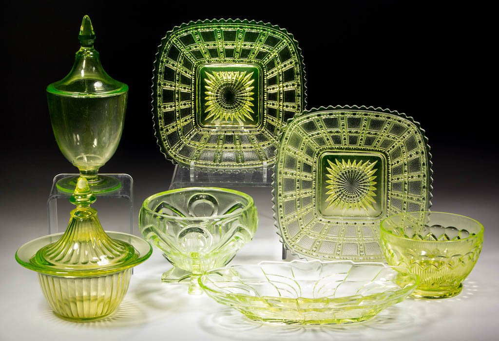 ASSORTED PRESSED ARTICLES, LOT OF SEVEN (1 of 1)