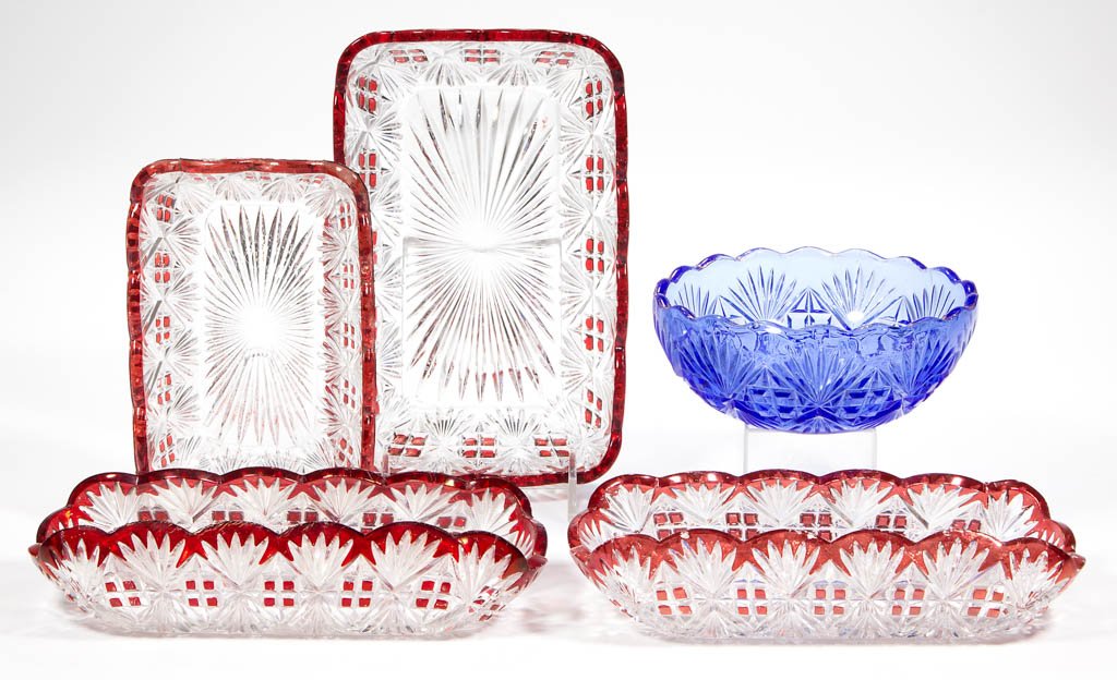 MAJESTIC (OMN) - RUBY-STAINED TABLE ARTICLES, LOT OF (1 of 1)