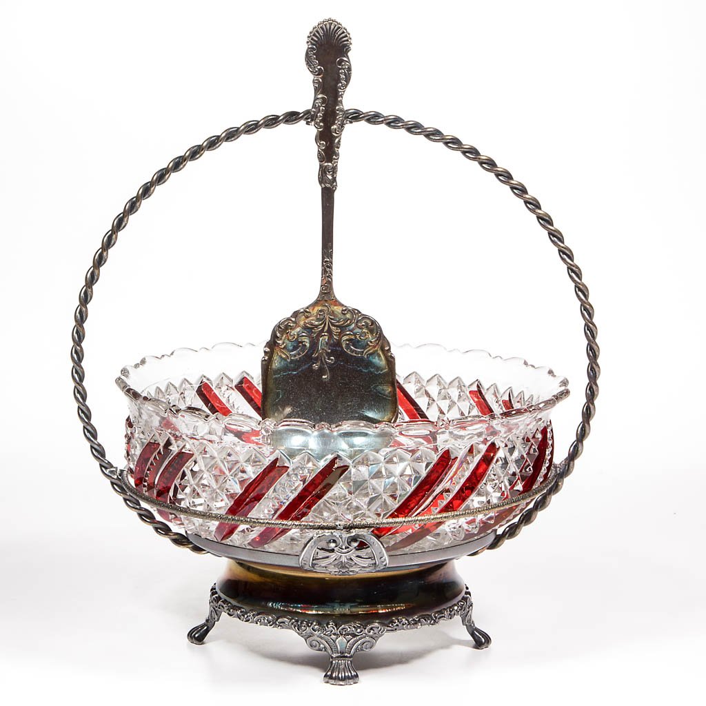 SWIRL AND DIAMOND - RUBY-STAINED MASTER BERRY BOWL (1 of 1)