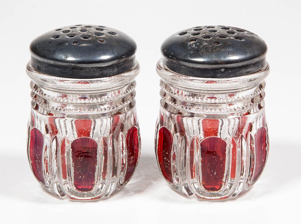 WESTMORELAND NO. 400 / WELLINGTON - RUBY-STAINED SALT (1 of 1)