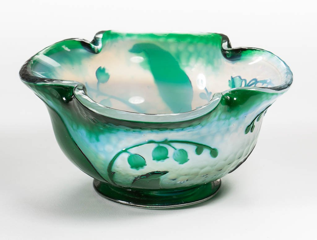 DAUM NANCY LILY-OF-THE-VALLEY BOWL (1 of 2)