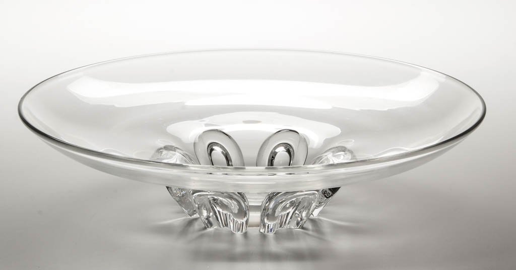 STEUBEN CORNET CONSOLE BOWL (1 of 1)