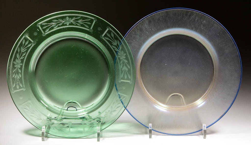 STEUBEN ART GLASS PLATES, LOT OF TWO (1 of 1)