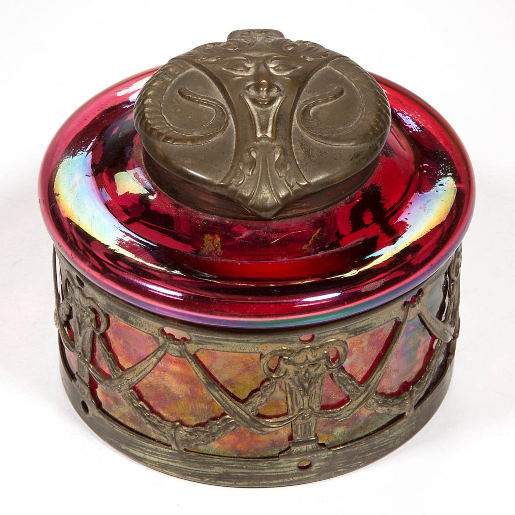 LOETZ-TYPE INKWELL (1 of 1)
