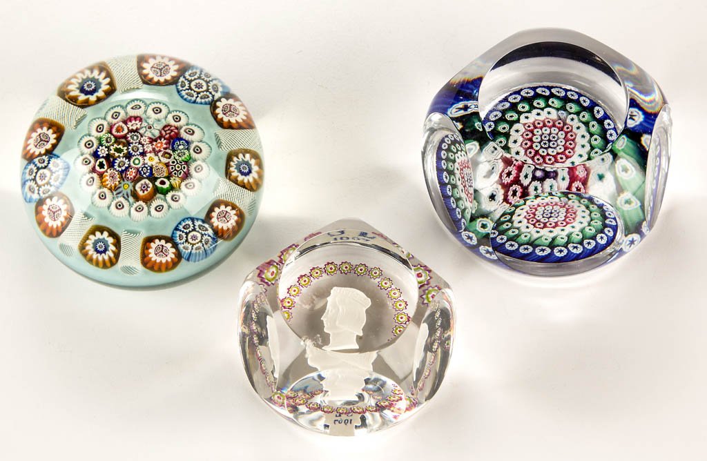 ASSORTED STUDIO ART GLASS PAPERWEIGHTS, LOT OF THREE (1 of 1)