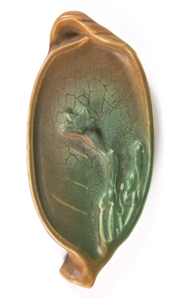 AMERICAN ROOKWOOD ART POTTERY TRAY (1 of 2)